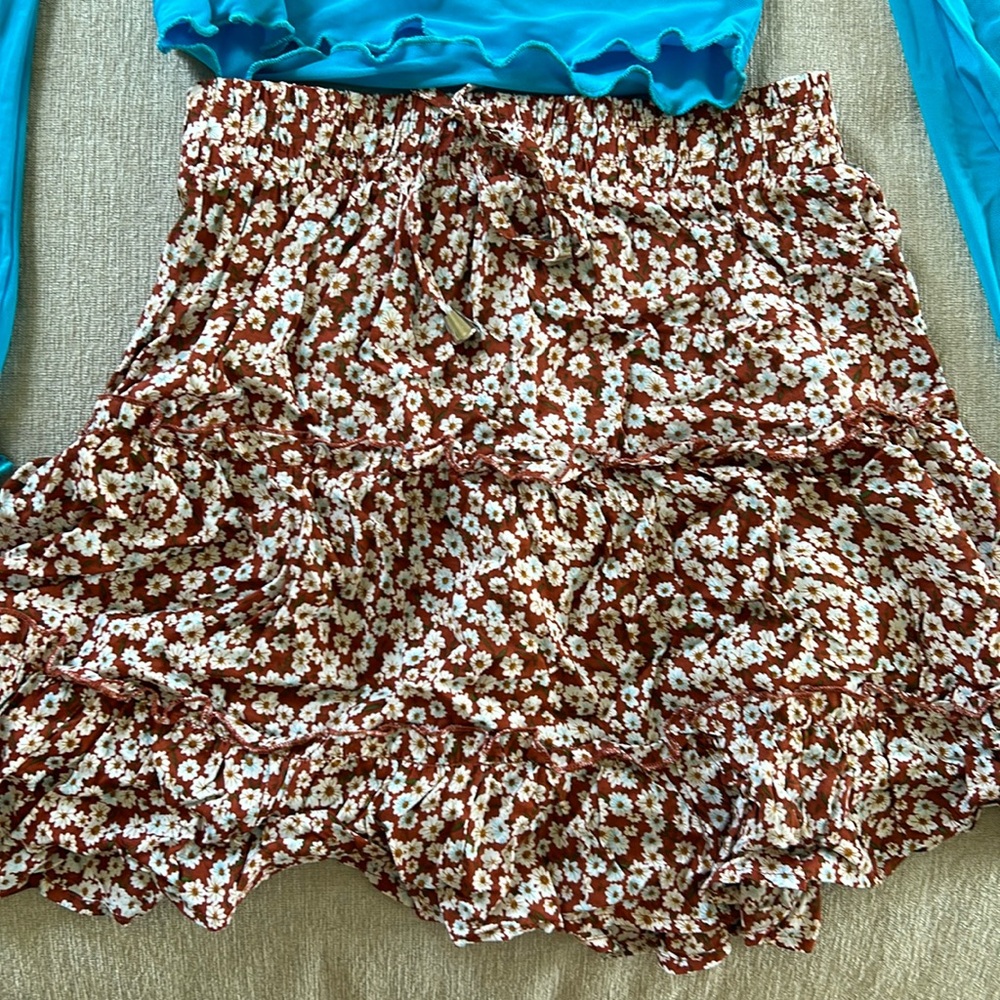 SHEIN TOP + SKIRT 👀